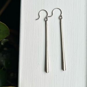 Me & Ro brushed silver earrings